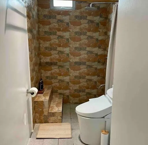 Tarzan In The City! In Avant Bgc Parking With Fee Apartment *
