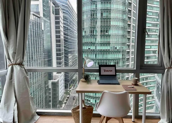 Apartment Tarzan In The City! In Avant Bgc Parking With Fee *