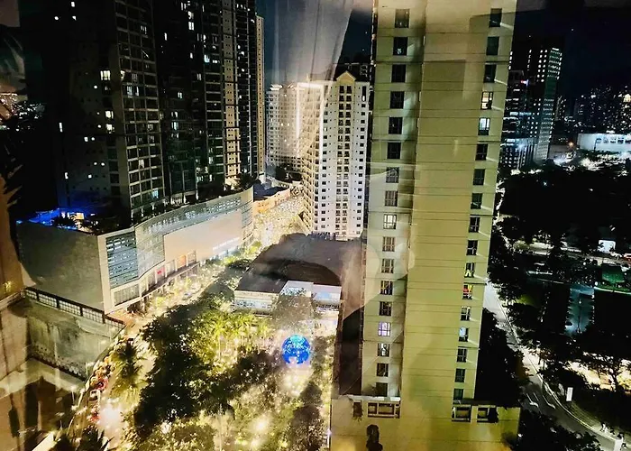Apartment Tarzan In The City! In Avant Bgc Parking With Fee